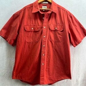 L.L. Bean Shirt Mens Size L Sunwashed Red Short Sleeve Pocket Button Up Canvas